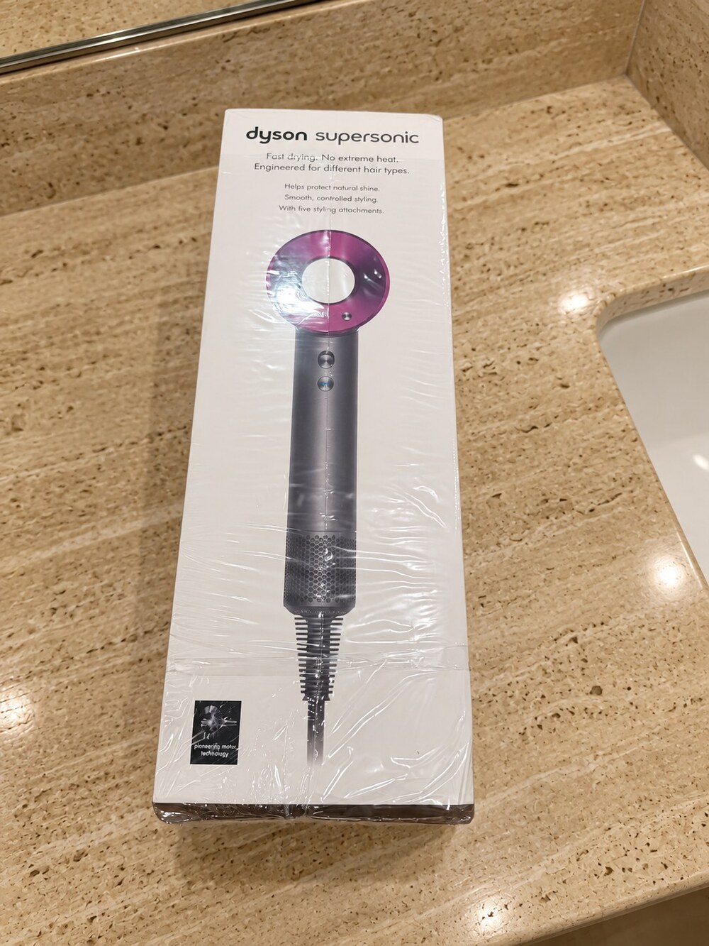 Dyson Supersonic Hair Dryer, Pink Trim, New with Box - Picture 5 of 10